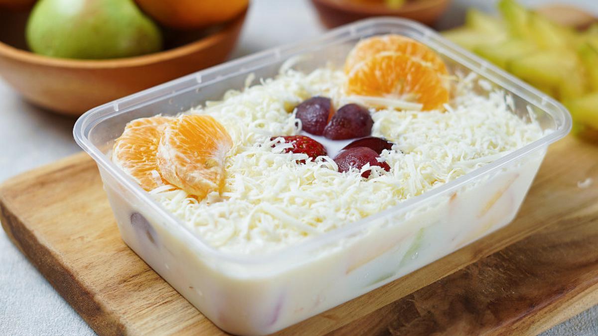 Kombinasi Buah Tropis untuk Salad yang Bikin Ngiler